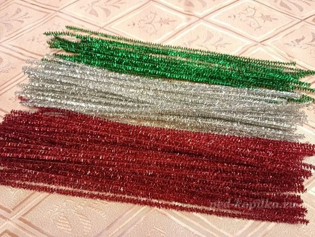 Новогодняя композиция детскими руками: часть 1