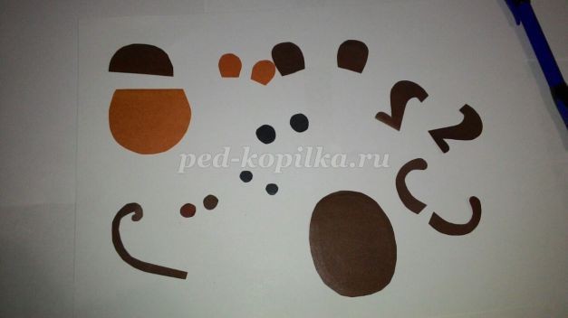 Аппликация из цветной бумаги "Обезьянка"