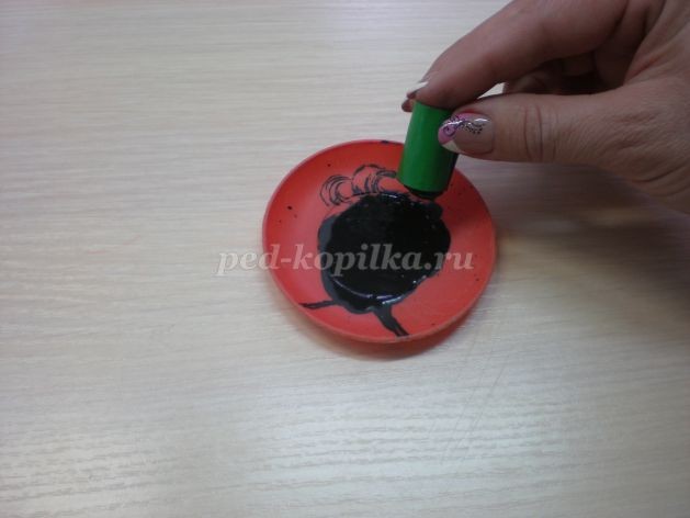 Роспись матрёшки: мастер-класс, часть 3