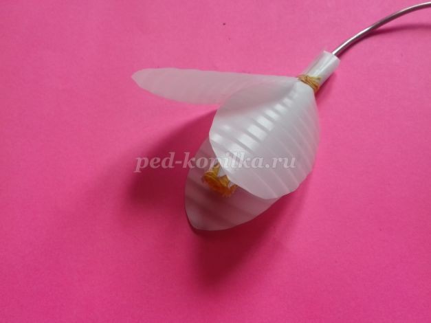 Как сделать подснежники детскими руками Как сделать подснежники детскими руками