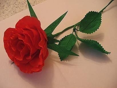 ​Делаем реалистичные розы из бумаги
