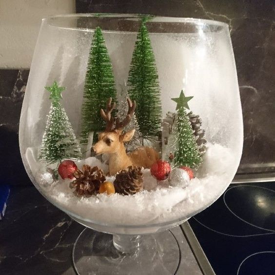 Простой новогодний декор в вазочках с искусственным снегом