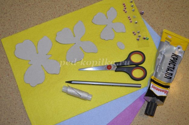 ​Бабочка из фетра детскими руками: мастер-класс, часть 1