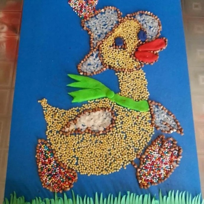 ​Чудесные аппликации из крупы