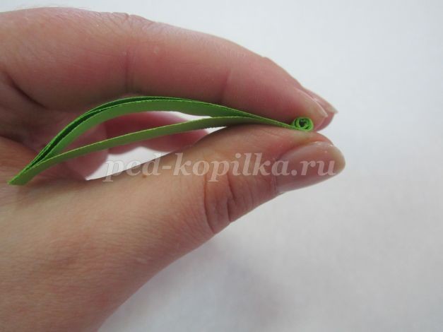 Картина в технике квиллинг в подарок маме: часть 2