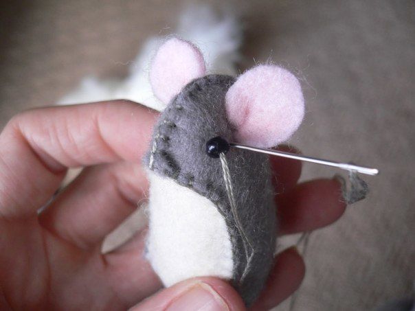 Мышки из фетра в тыквенном домике Мышки из фетра в тыквенном домике