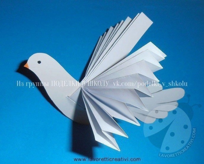 Бумажный голубь