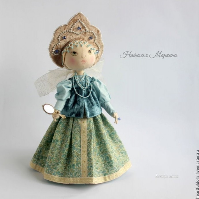 Текстильная куколка красотулечка