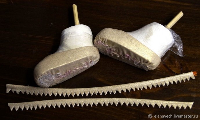 Текстильные туфельки для куклы