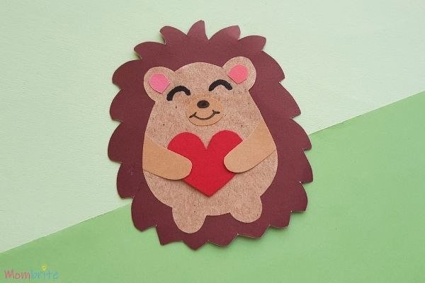 Ёжик из цветной бумаги Ёжик из цветной бумаги