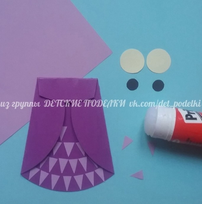 Бумажная аппликация "Августовские совушки" Бумажная аппликация "Августовские совушки"