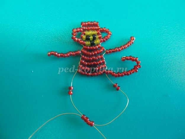 Обезьянка-брелок из бисера Обезьянка-брелок из бисера