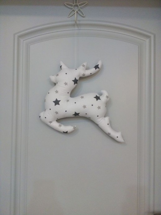 Шьём оленей