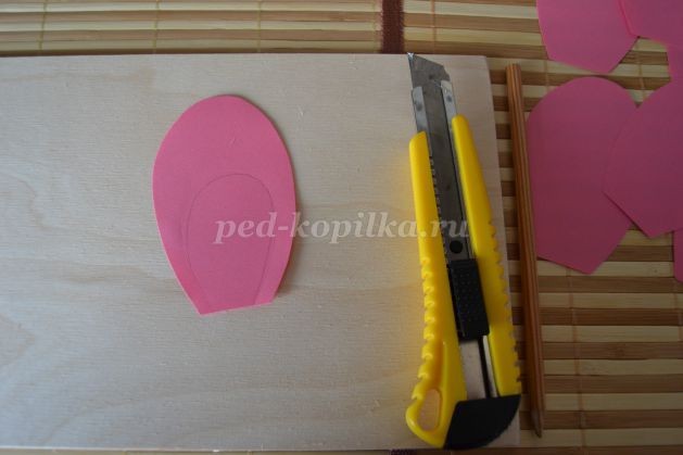 Цветок сакуры из цветной бумаги: часть 1