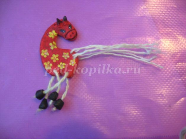 Лошадки-магниты из соленого теста: мастер-класс, часть 3