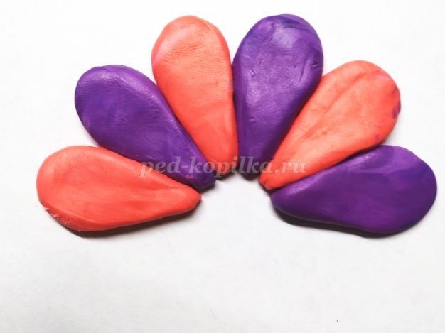 ​Пластилинография "Цветочный узор": часть 2