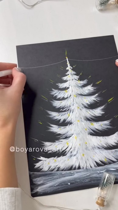 Рисуем белую ель