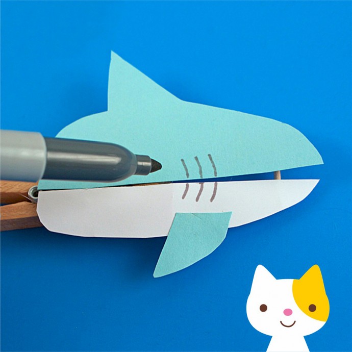 ​Игрушка "Акула"