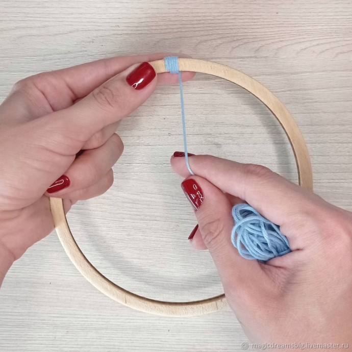 Ловец снов с лентами