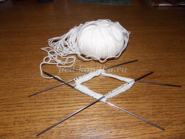 Как связать Снеговика на спицах