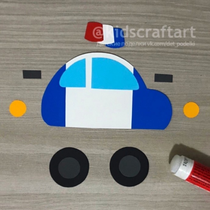 Полицейская машина