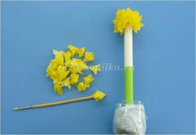 Гиацинты из креповой бумаги Гиацинты из креповой бумаги