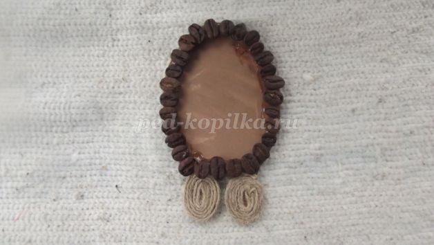 ​Магнит "Овечка" из кофейных зерен детскими руками: часть 1