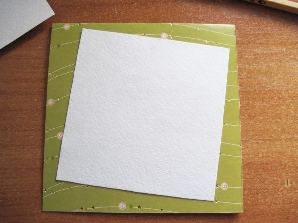 ​Открытка с сердцем из роз