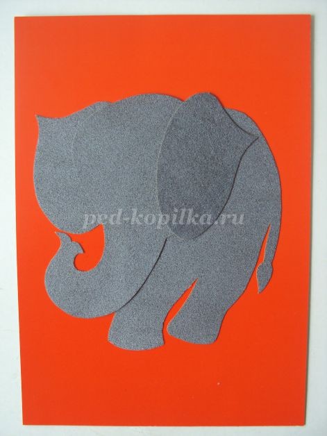 Аппликация из бархатной бумаги "Слонёнок" Аппликация из бархатной бумаги "Слонёнок"