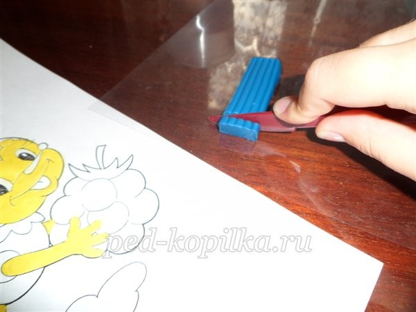 Пластилинография: пчелка-хозяйка Пластилинография: пчелка-хозяйка