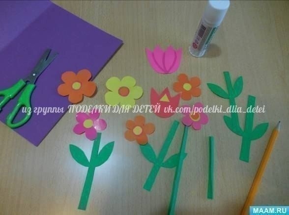 Ваза с цветами