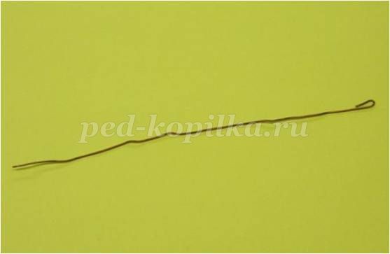 Гвоздика из креповой бумаги Гвоздика из креповой бумаги