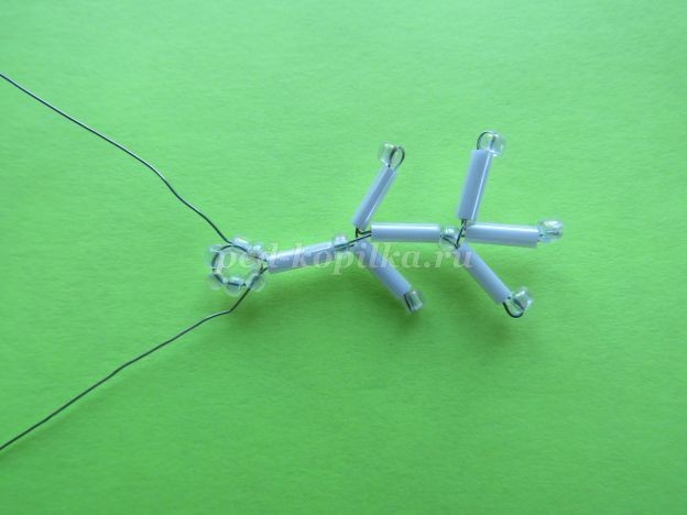 ​Снежинка из бисера и стекляруса: часть 2