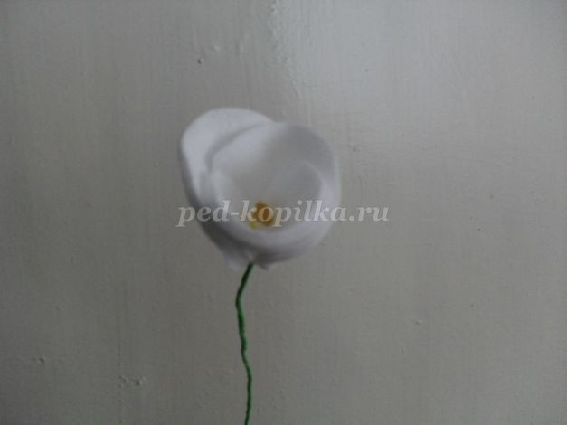 Подснежник из салфеток