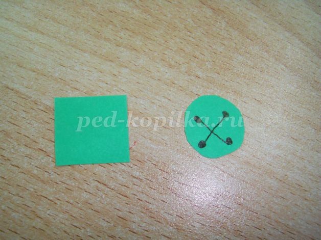 Снеговик из рулончика от туалетной бумаги: часть 1