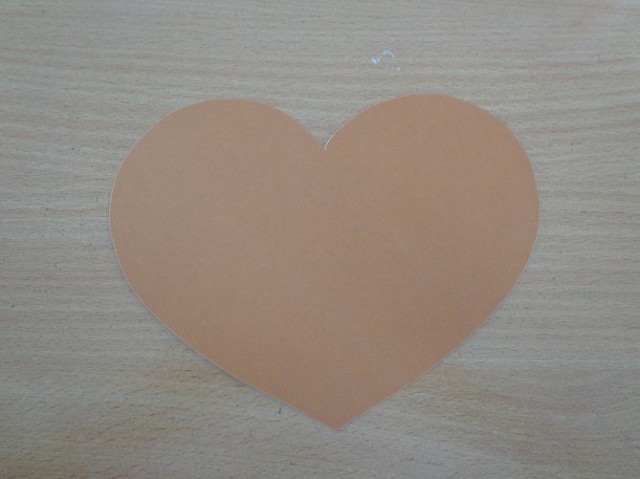 Объемный котик из цветной бумаги Объемный котик из цветной бумаги