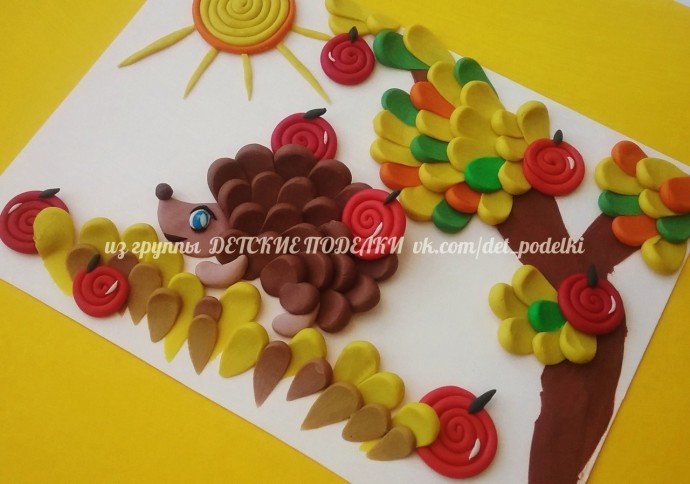 ​Ёжик и яблонька