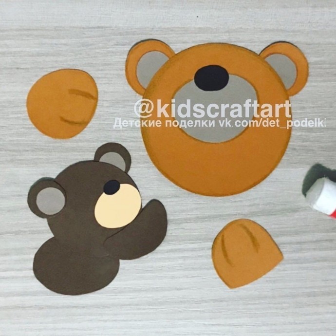 Мама-мишка с медвежонком