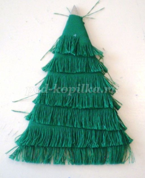 Новогодняя елка детскими руками: часть 1