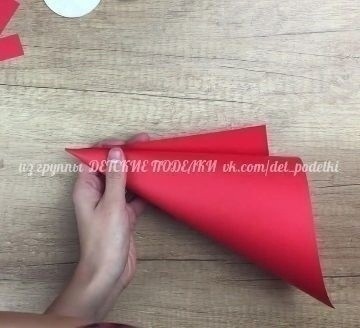 ​Очень простые Деды Морозики