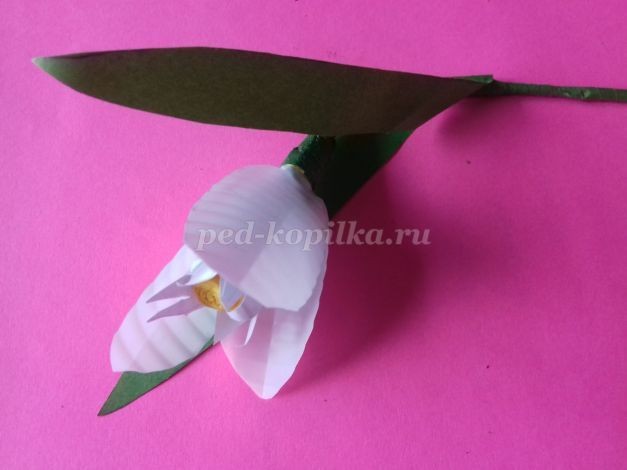 Как сделать подснежники детскими руками Как сделать подснежники детскими руками