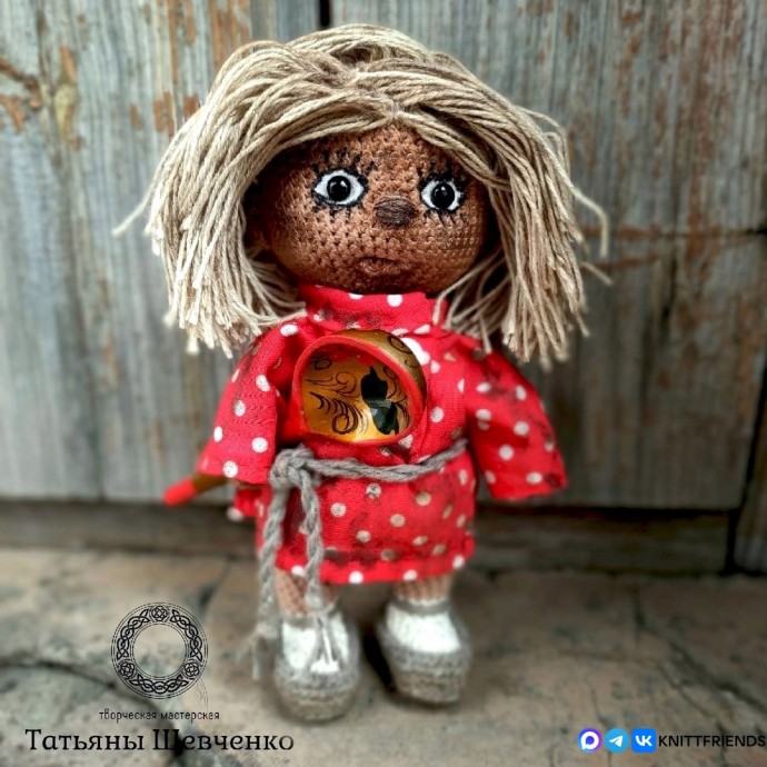 Домовёночек из пряжи