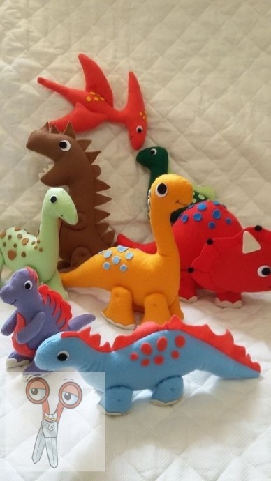 Шьём с детками динозавриков