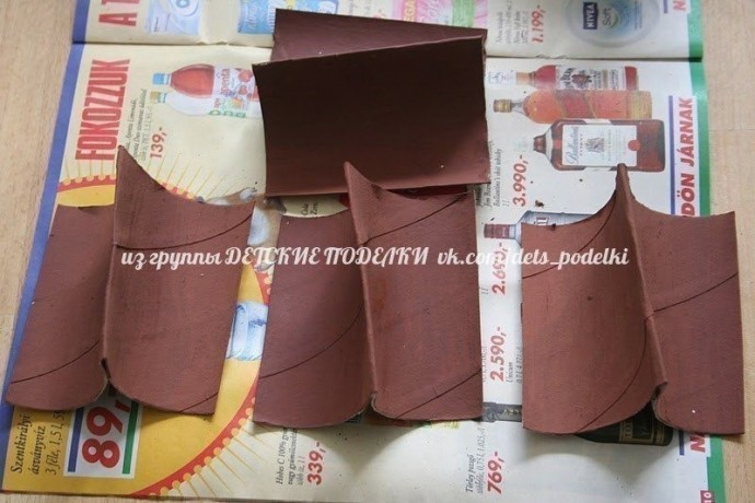 Средневековый замок из картона