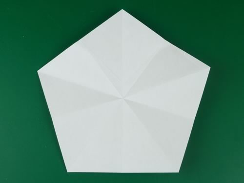 Как сделать красивую пятиугольную звезду из бумаги