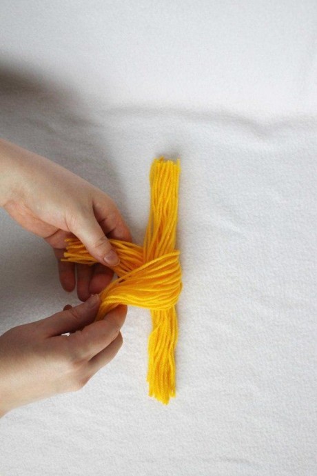 ​Цыпленок из пряжи