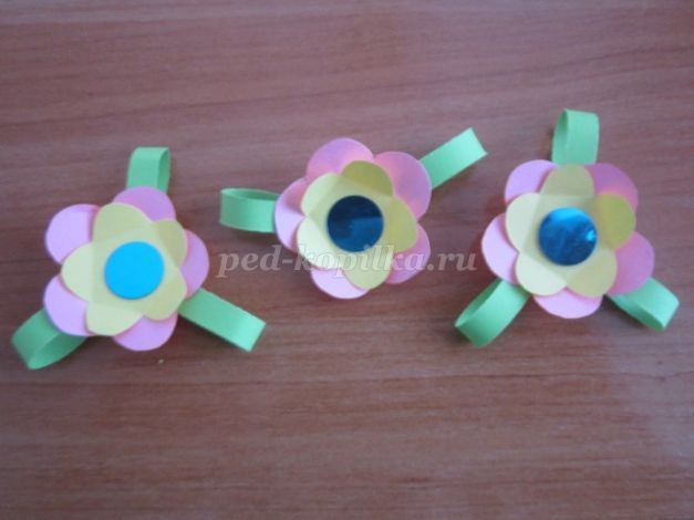 Пасхальная открытка детскими руками: часть 2