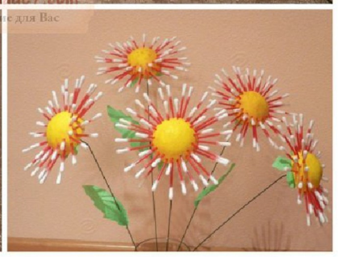 Цветы, созданные с использованием ватных палочек