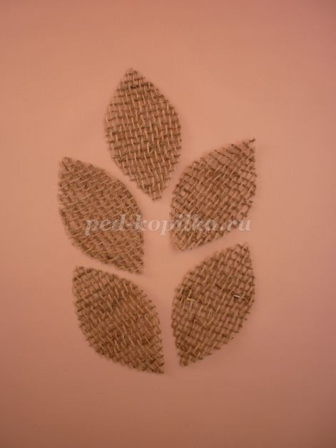 Цветы из тыквенных семечек детскими руками: мастер-класс Цветы из тыквенных семечек детскими руками: мастер-класс