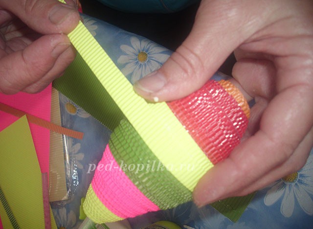 Объёмный квиллинг из гофрированного картона: мастер-класс Объёмный квиллинг из гофрированного картона: мастер-класс